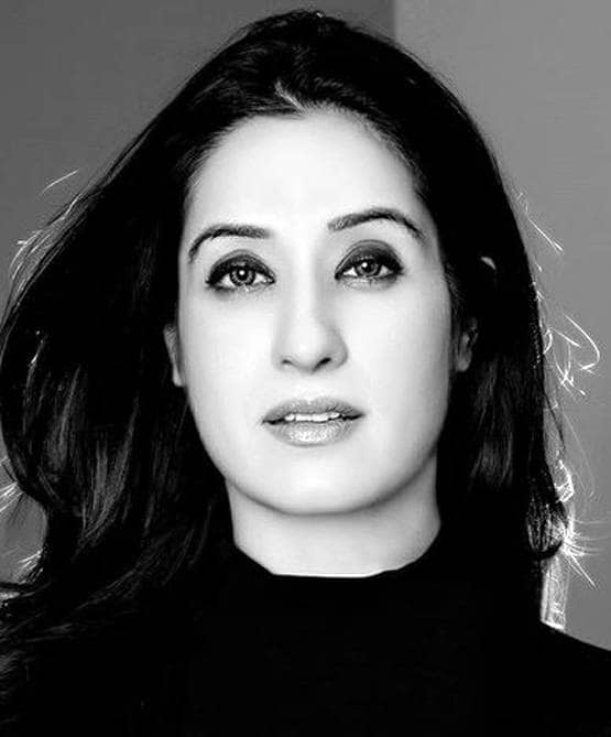 घर-घर जाकर बेचती थी चाकू-छुरी, ऐसे बनी करोड़पति