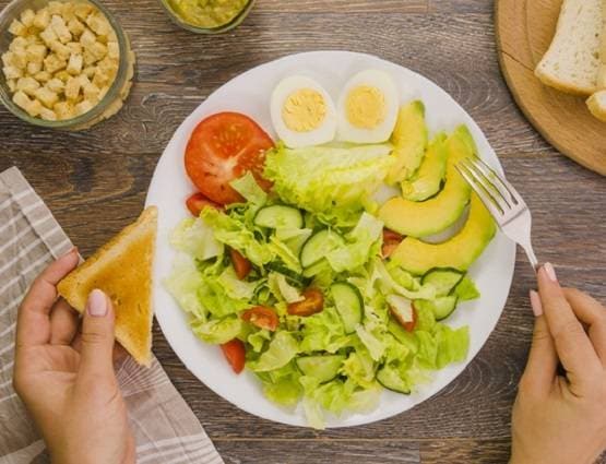 हाई कॉलेस्ट्रोल कंट्रोल का सबसे आसान तरीका? डाइट में करें ये 5 बदलाव