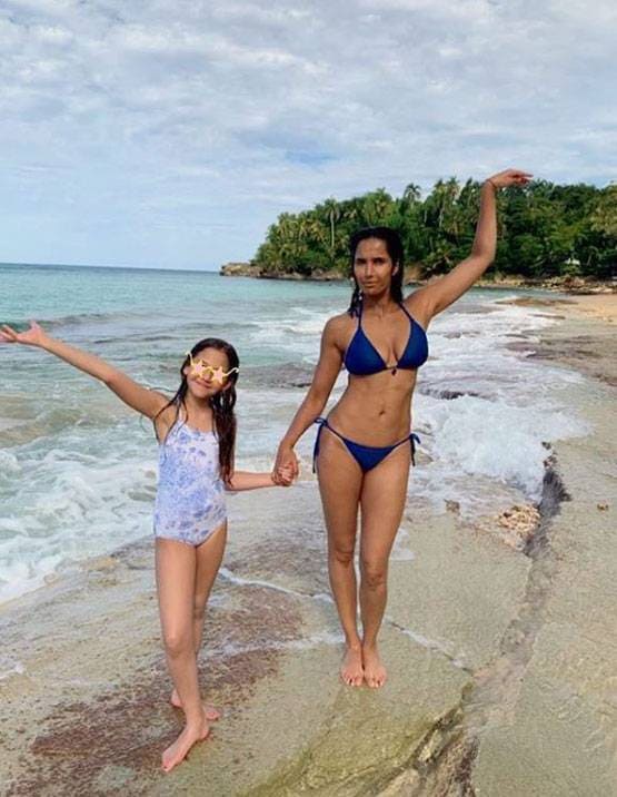 पद्मालक्ष्मी ने तस्वीर शेयर कर बताई अपनी उम्र, फैन्स जानकर हुए हैरान