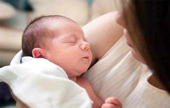 'शादी से पहले मत करो सेक्स', परेशान सरकार को लगानी पड़ी गुहार