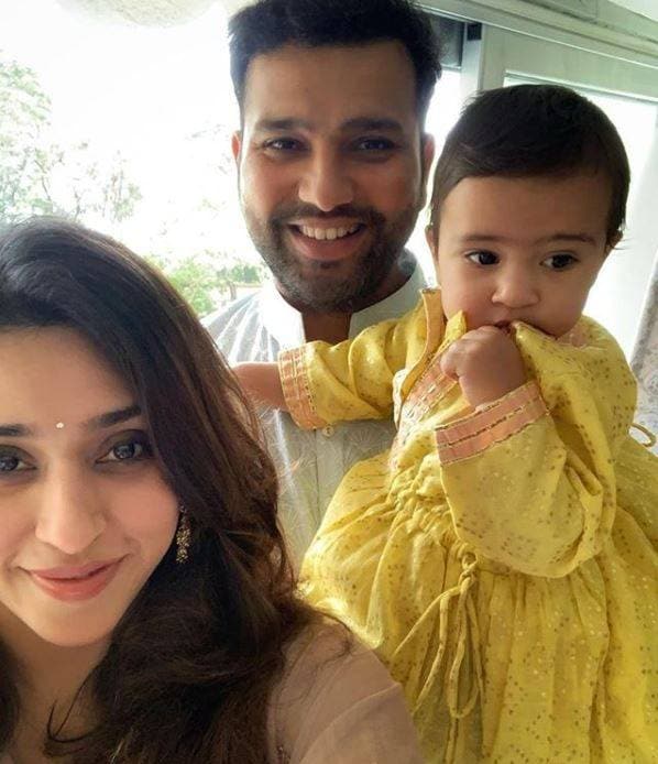 रोहित शर्मा बोले- पत्नी और बेटी के कारण खुशी से जिंदगी जी रहा हूं