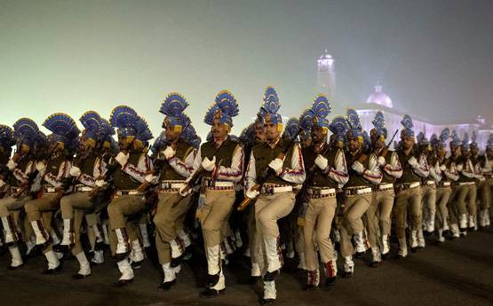 ऐसे होती है गणतंत्र दिवस परेड की तैयारियां, देखें रिहर्सल की फोटोज