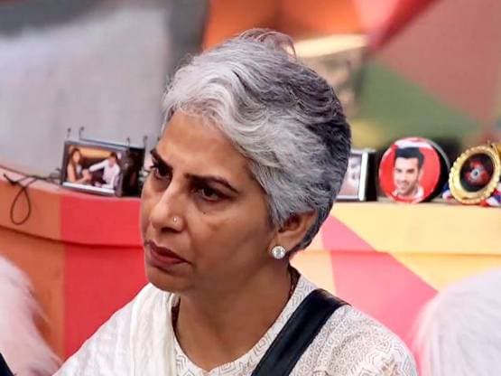 पारस की मां को नहीं पसंद माहिरा? बोलीं- Kiss करना बंदकर, 36 आएंगी 36 जाएंगी