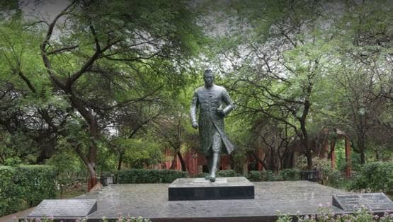 जैसा सोचते हैं, बिल्कुल वैसा नहीं है JNU, ये 3 बातें बदल देंगी नजरिया