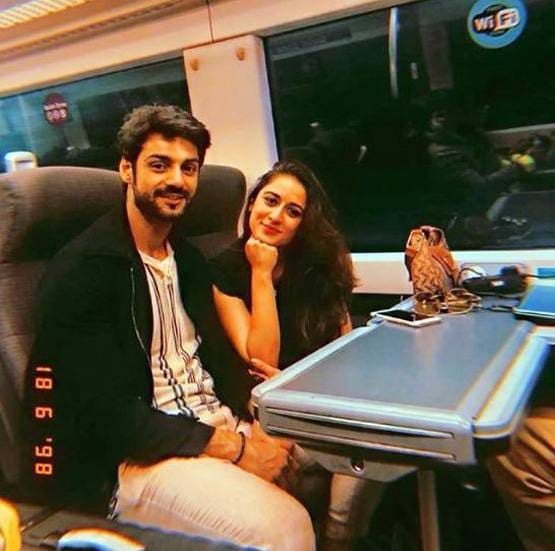 करण वाही को मिला प्यार, लंदन बेस्ड उदिति सिंह संग रिलेशन की चर्चा