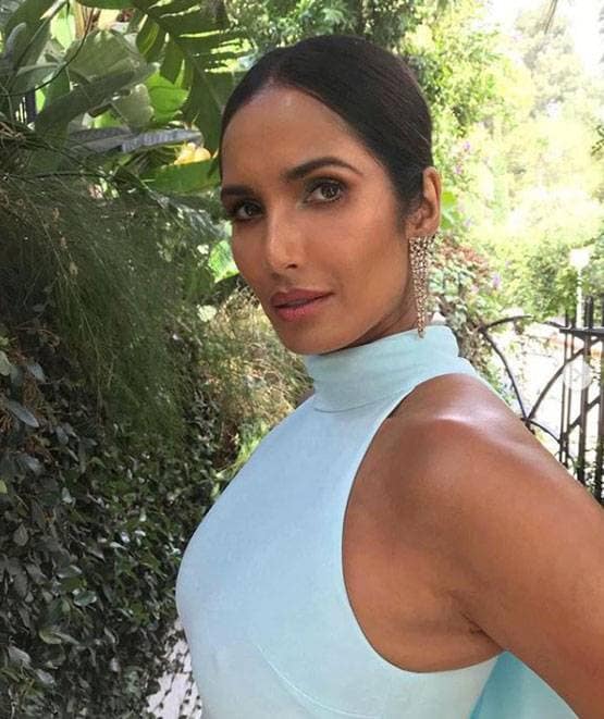 पद्मालक्ष्मी ने तस्वीर शेयर कर बताई अपनी उम्र, फैन्स जानकर हुए हैरान