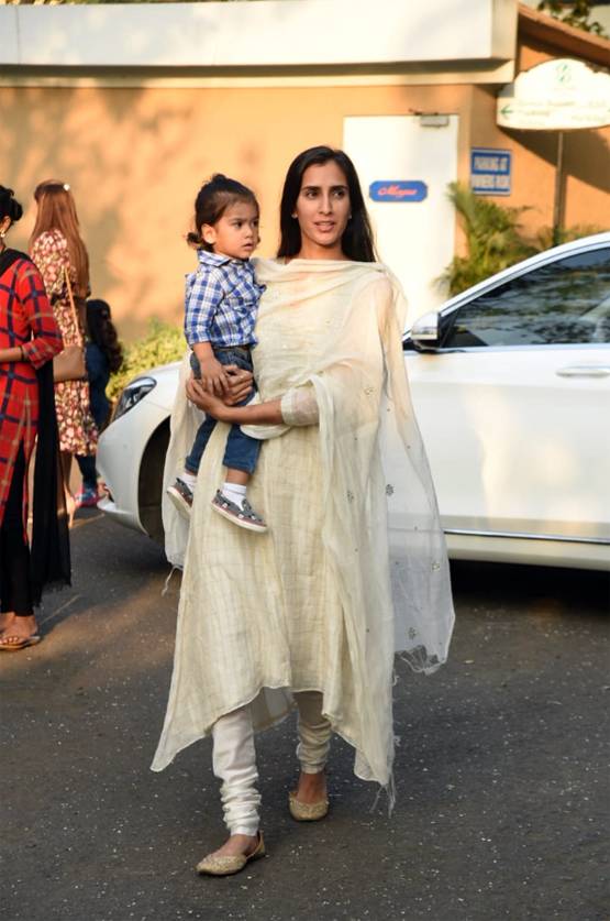 सामने आया एकता के बेटे का फर्स्ट लुक, बर्थडे पार्टी में पहुंचे स्टार किड्स