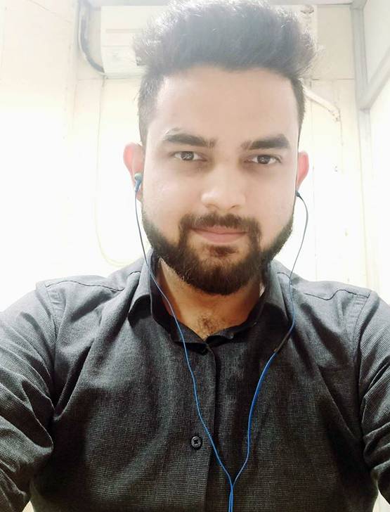 8 बार फेल, इंजीनियरिंग में 56% नंबर, फिर इस तरह बना UPSC टॉपर