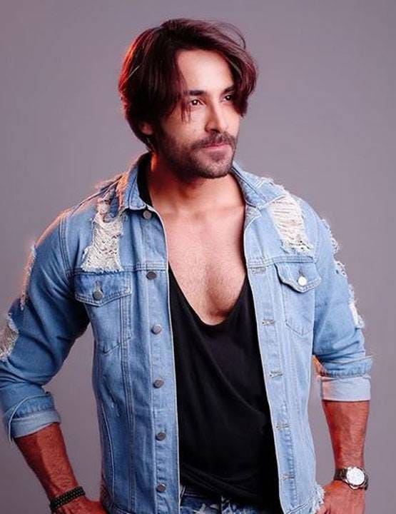 सेक्स रैकेट: Ex गर्लफ्रेंड के आरोप पर बिग बॉस कंटेस्टेंट ने तोड़ी चुप्पी