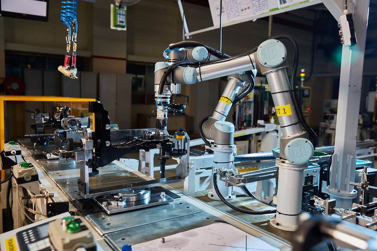 तस्वीरों में देखें, कैसे बनकर तैयार हुआ बजाज चेतक इलेक्ट्रिक स्कूटर