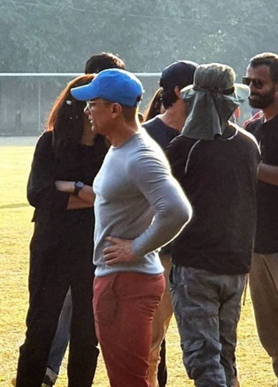 क्लीन शेव्ड लुक में दिखे आमिर खान, लंबी दाढ़ी को कहा अलविदा