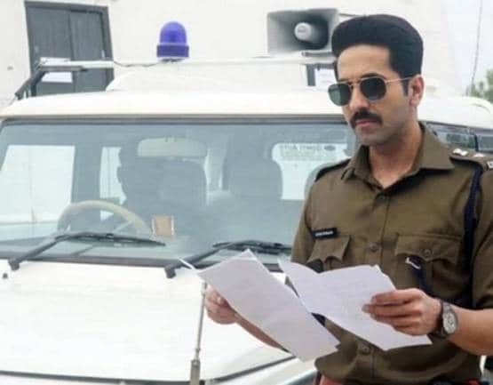 स्पर्म डोनर से गे लिपलॉक तक, इमेज ब्रेकर साबित हो रहे आयुष्मान