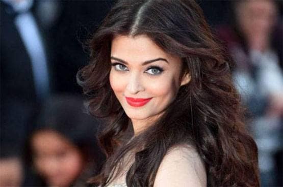 सलमान से लेकर तमन्ना तक, 'नो किसिंग पॉलिसी' पर कायम हैं ये स्टार्स