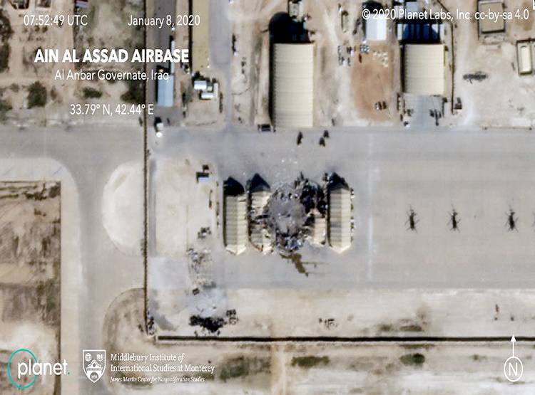 फुस्स हो गईं ईरान की मिसाइलें, सामने आईं एयरबेस पर तबाही की फोटो