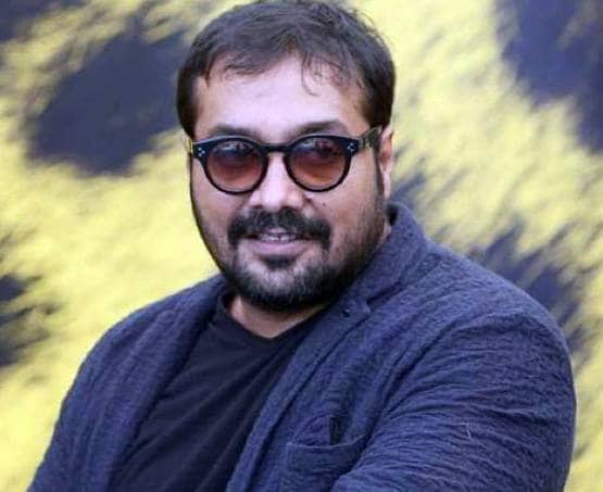 शोमैन से लेकर खान स्टार्स तक, कुछ ऐसी रही बॉलीवुड सितारों की पॉलिटिक्स