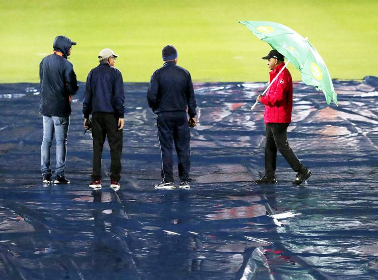 IND vs SL: फटे पिच कवर के कारण रद्द हुआ मैच! BCCI नाखुश