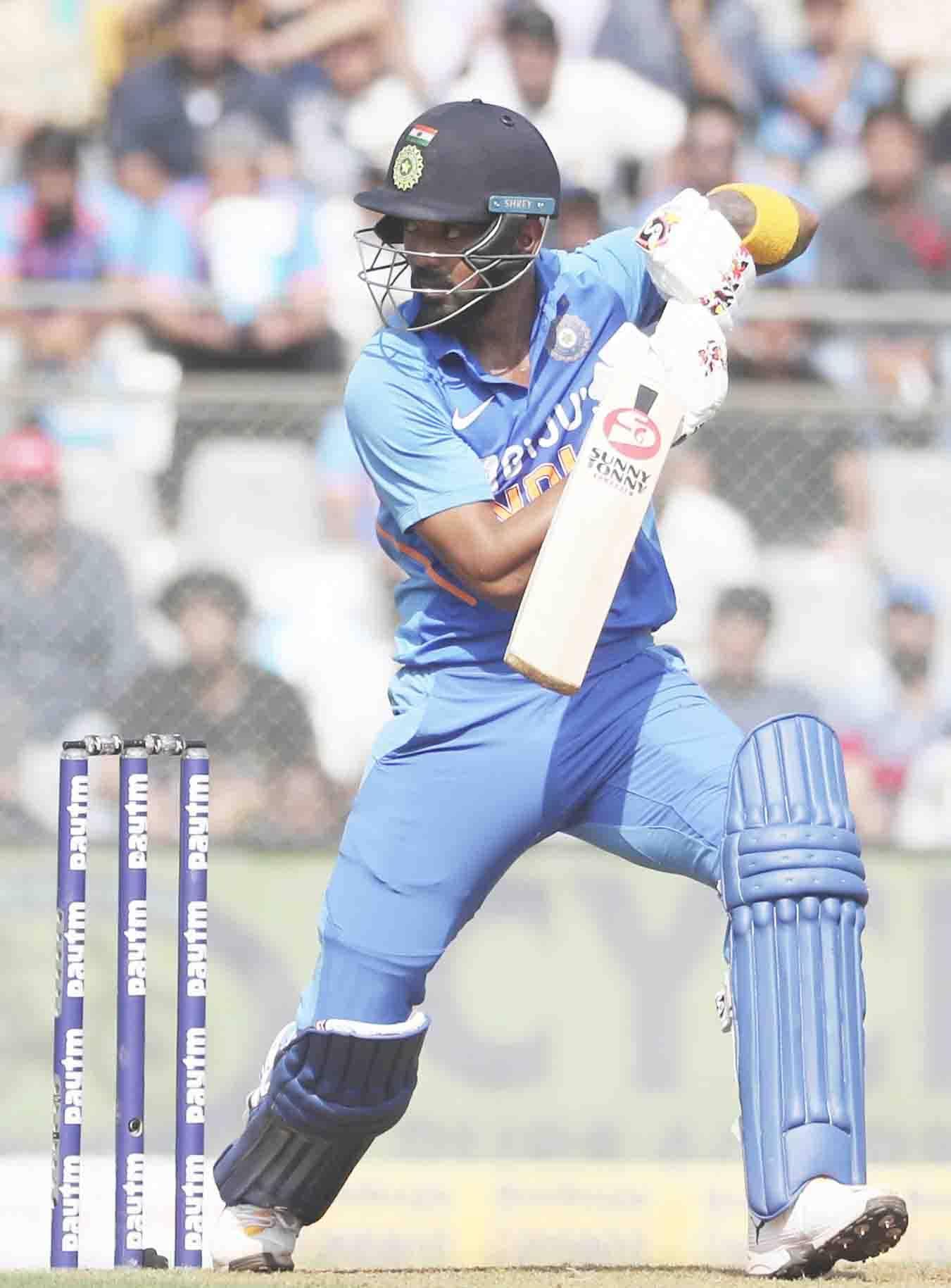 राहुल बोले- इन दिग्गजों की वीडियो देखकर नंबर 5 पर बैटिंग की तैयारी की