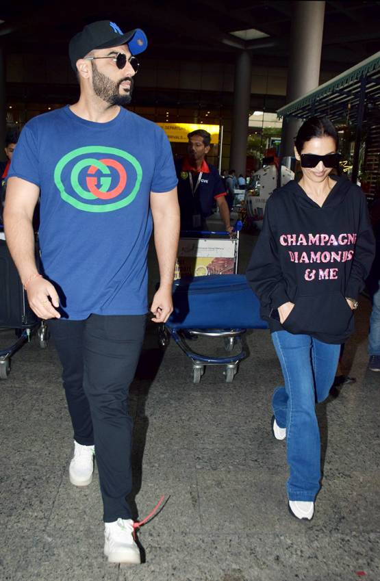 न्यू ईयर सेलिब्रेशन से लौटे अर्जुन-मलाइका, एयरपोर्ट पर दिखा ये अंदाज