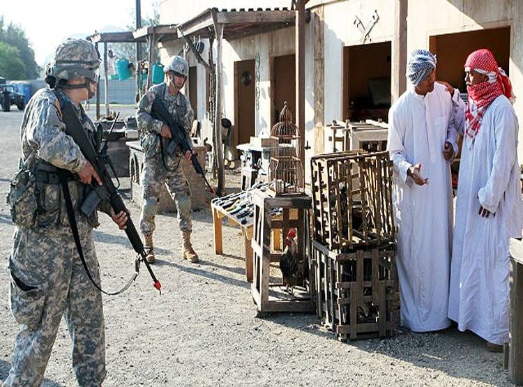 ईरान को ऐसे घेर रखा है US ने, खाड़ी में 100 से ज्यादा बेस