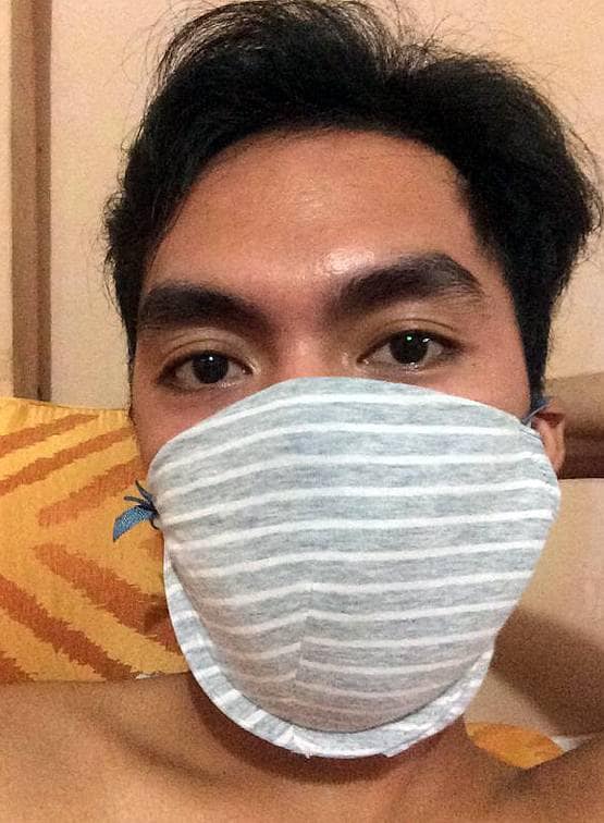 Coronavirus: चीन के लोग लगा रहे हैं ब्रा, सैनिटरी पैड्स, संतरे के मास्क