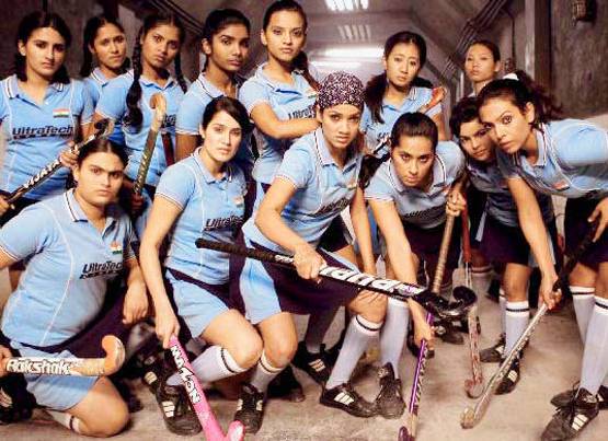 कंगना से लेकर प्रियंका तक, जब खेल के मैदान में उतरीं एक्ट्रेसेस