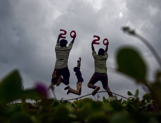 झूमकर आया नया साल: जश्न के साथ 2020 का स्वागत, PHOTOS