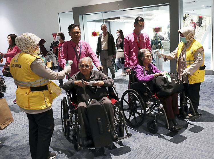 Coronavirus: नया खुलासा, सांप ने फैलाया लोगों में यह जानलेवा वायरस