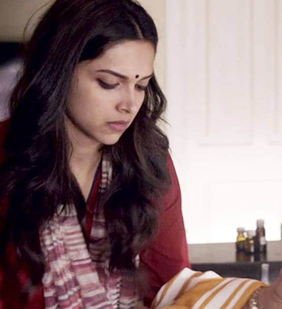 छपाक से पहले दीपिका ने इन फिल्मों में किया लुक्स के साथ एक्सपेरिमेंट