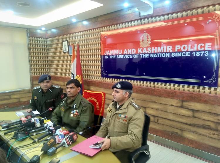 एनकाउंटर में हिज्बुल का टॉप कमांडर ढेर, ठिकाना देख दंग रह जाएंगे