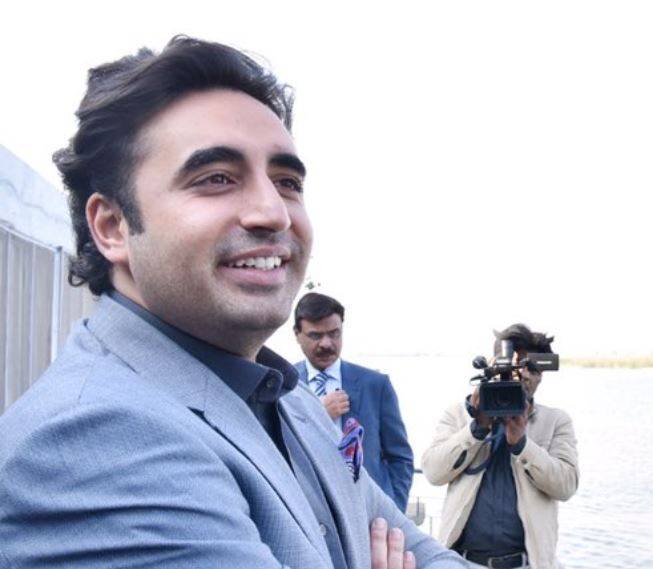 PAK में बिलावल की इमरान को धमकी, कहा- सरकार पूरा नहीं कर पाएगी कार्यकाल