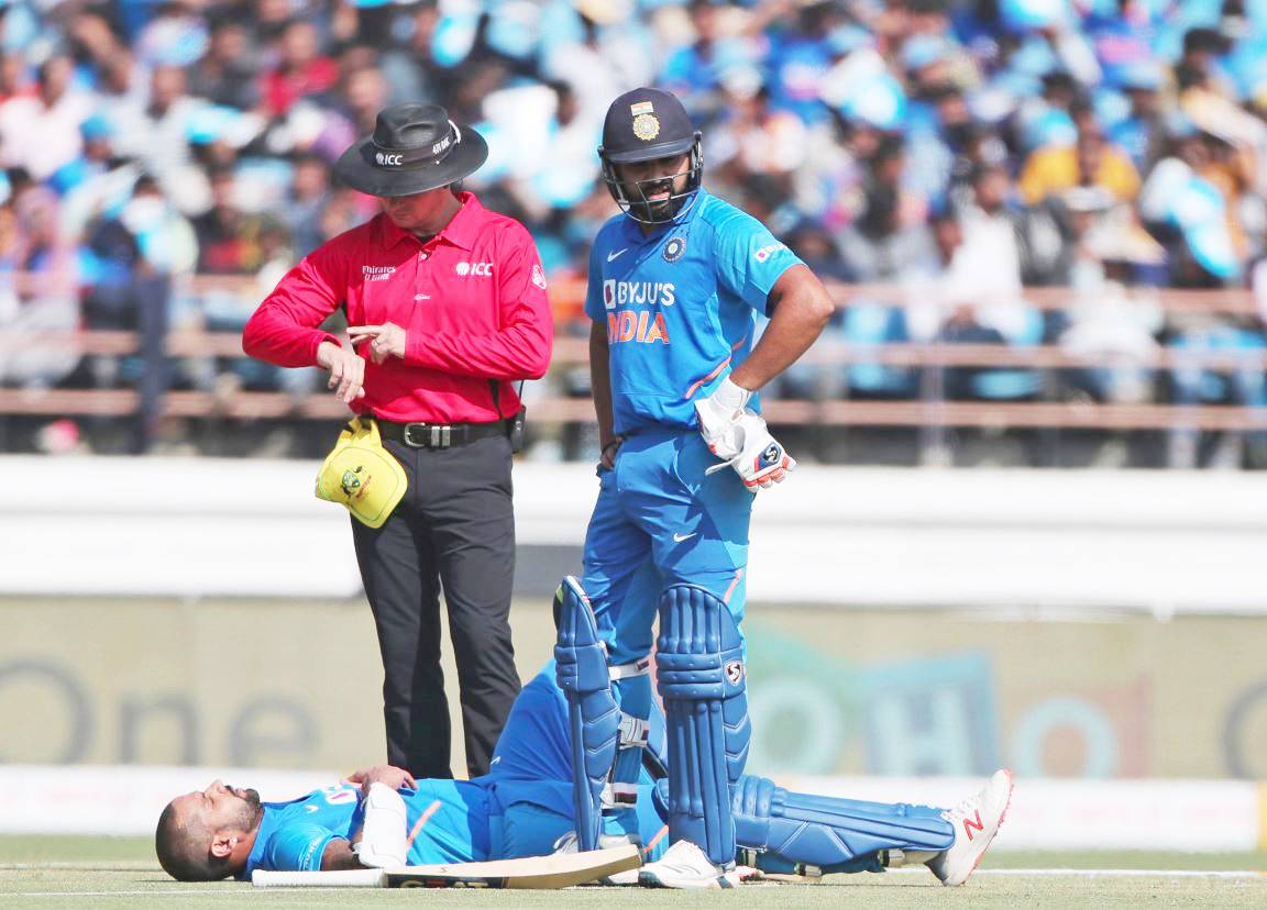 न्यूजीलैंड दौरे पर धवन का जाना मुश्किल, ये 3 खिलाड़ी चयन की होड़ में