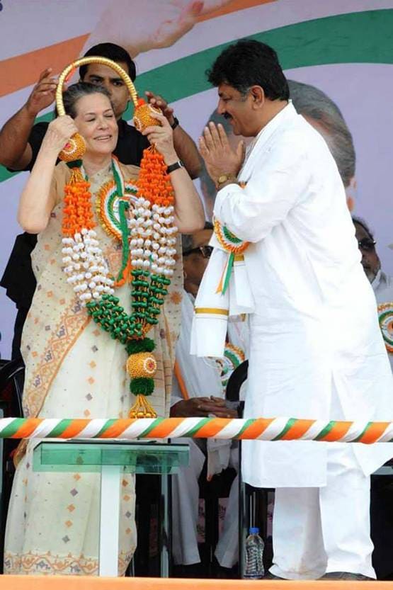 करोड़ों के मालिक हैं शिवकुमार, मिल सकती है कर्नाटक कांग्रेस की कमान