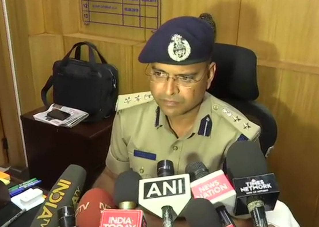 इंजीनियर से छिन गई गार्ड की नौकरी, एयरपोर्ट पर बम रखकर लिया बदला