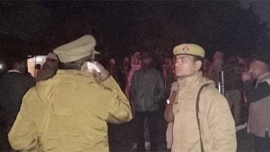 आग का गोला बनी 45 लोगों से भरी बस, देखें दिल दहलाने वाली तस्वीरें