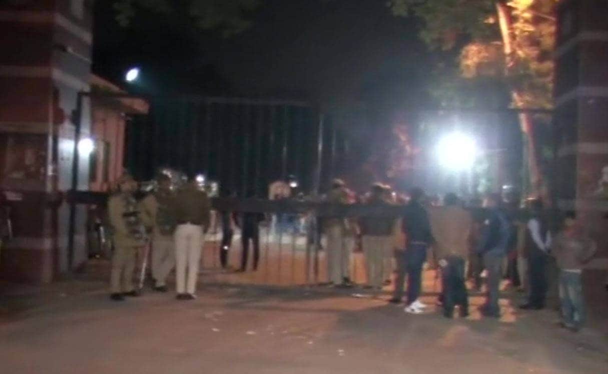 JNU: पूछते थे- सीक्रेट कोड वर्ड बता, नहीं बताने वाला पिटता था