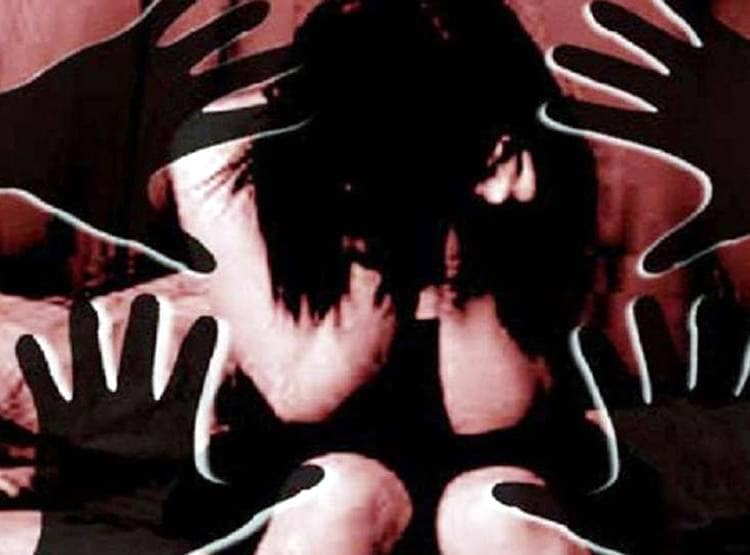 बंधक बनाकर 2 द‍िन तक लड़की से गैंगरेप, बोलेरो में दी थी ल‍िफ्ट