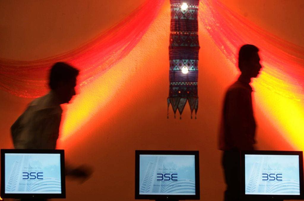 स्विस बैंक में पैसा रखने वाले 3500 भारतीयों को नोटिस, 7 के नाम सार्वजनिक