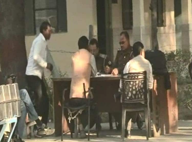 18 साल की लड़की से शादी करना चाहता था 40 का शख्स, मना किया तो...