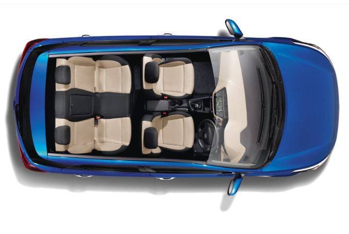 5.29 लाख में टाटा अल्ट्रॉज, क्या बलेनो और हुंडई i20 से बेहतर यह कार?