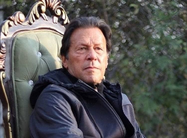 दावोस में क्यों भड़के इमरान, बोले- बंद कर दिया टीवी देखना और अखबार पढ़ना