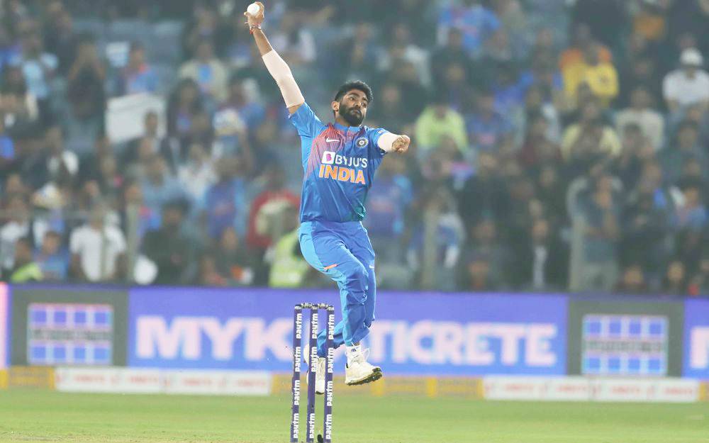 बुमराह का धमाका, अश्विन-चहल को पीछे छोड़ बनाया सबसे बड़ा रिकॉर्ड