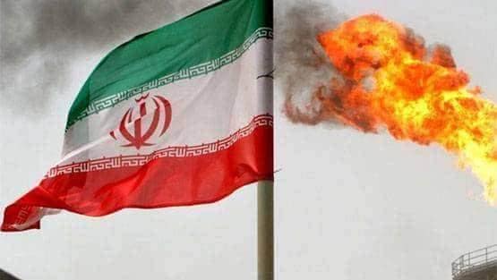 सुलेमानी की अंतिम विदाई में फूट-फूटकर रोए खुमैनी, सड़कों पर उमड़ा हुजूम