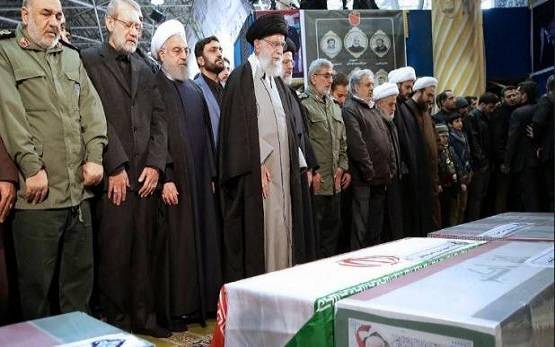 ईरान को भारी पड़ा कबूलनामा, नागरिकों ने खमनेई को बताया हत्यारा