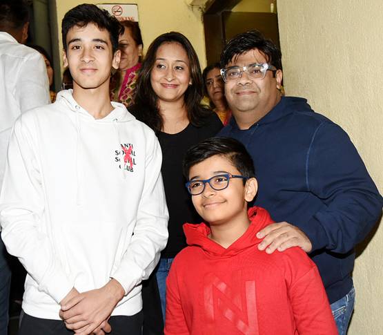 Jawaani Janeman: स्क्रीनिंग में करीना संग पहुंचे सैफ, नहीं दिखीं तब्बू