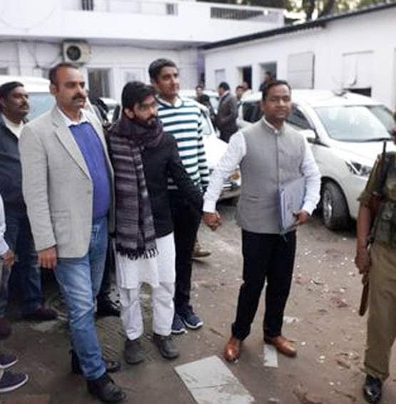 डेनमार्क की नौकरी छोड़ JNU में लिया था दाख‍िला, जानें कौन है Sharjeel Imam