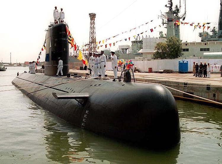 बालाकोट के वक्त पाक ने तैनात की थी पनडुब्बी, इस भारतीय जवान ने खदेड़ा