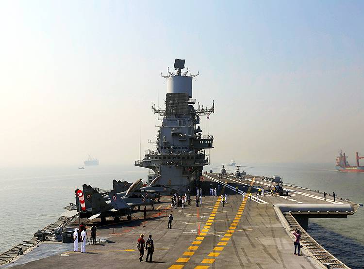 बालाकोट के वक्त पाक ने तैनात की थी पनडुब्बी, इस भारतीय जवान ने खदेड़ा