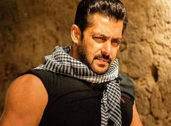 कटरीना से प्रियंका तक, जब घर पर पड़ी इनकम टैक्स रेड से हैरान हुए स्टार्स