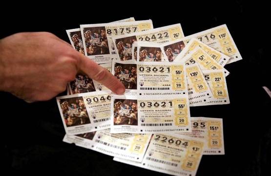 कूड़ेदान की एक पर्ची, और ठेले वाला एक झटके में बना करोड़पति