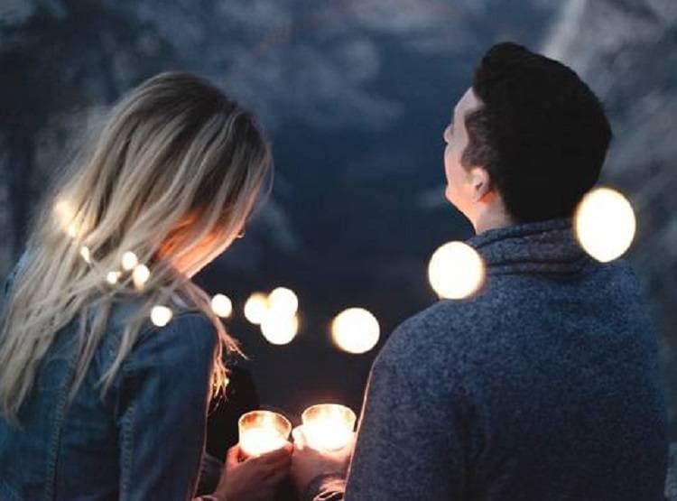 7 बच्चों की मां, 5 की दादी, 22 साल के लड़के के प्यार में 60 की महिला घर से भागी